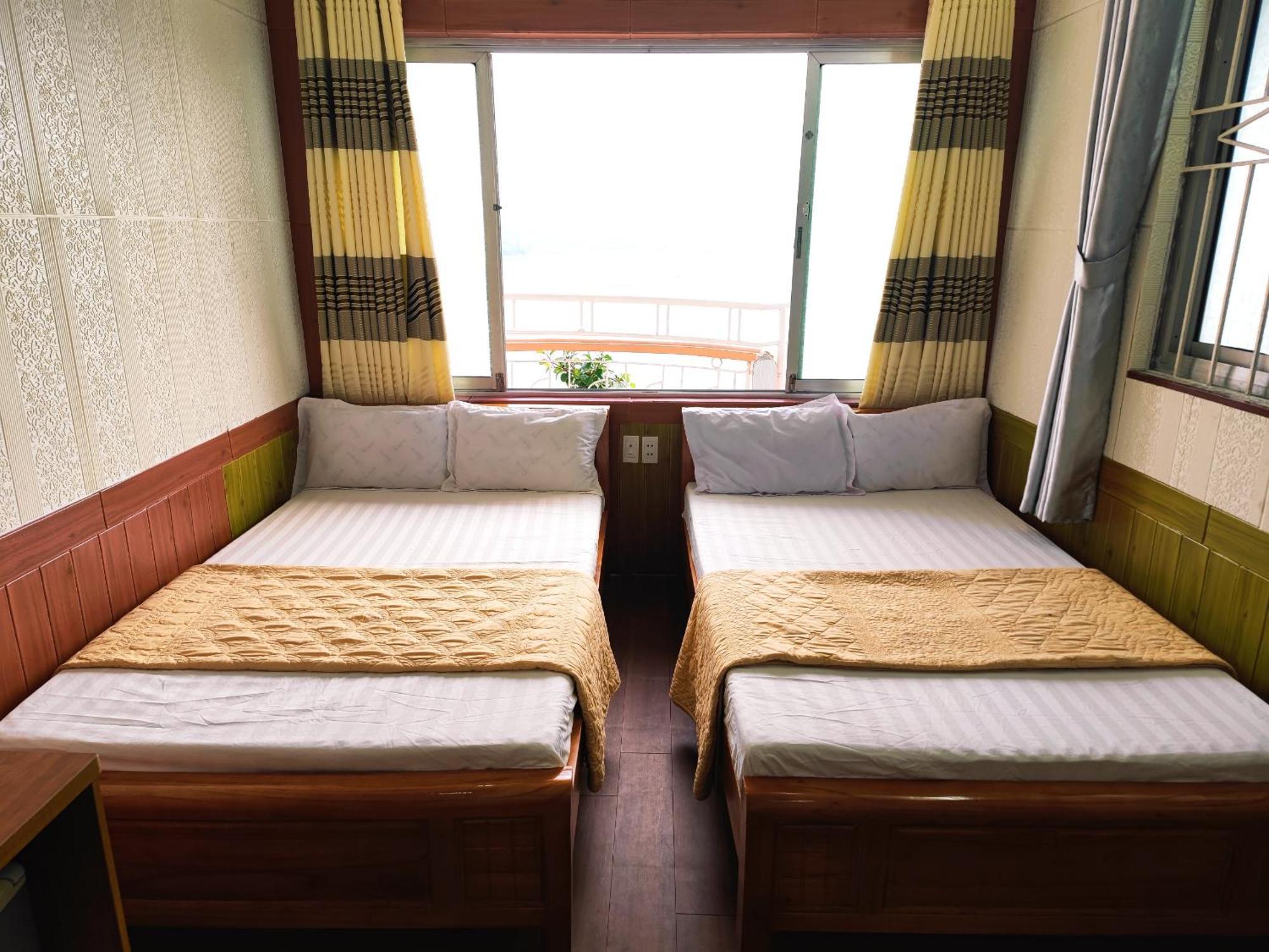 Star Hotel Cat Ba Island ภายนอก รูปภาพ